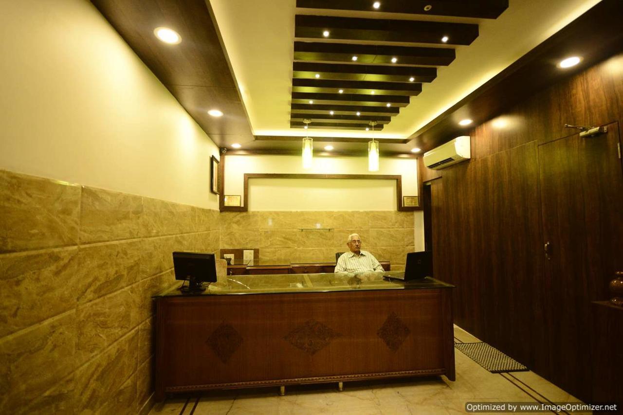 Hotel Mehra Inn Amritsar Exterior photo