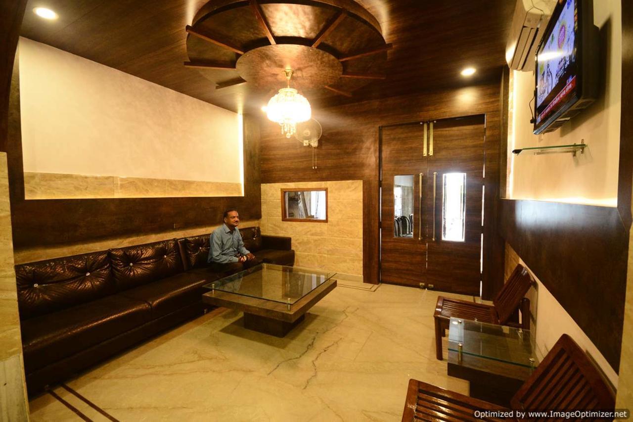 Hotel Mehra Inn Amritsar Exterior photo